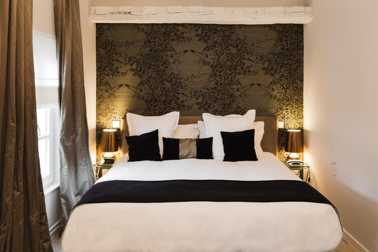 Clarance Hotel ليل المظهر الخارجي الصورة
