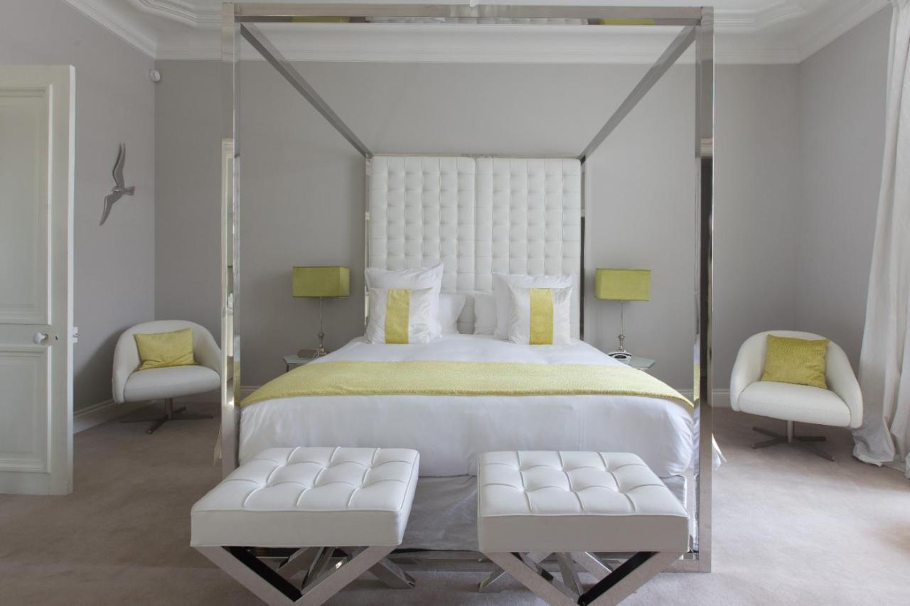 Clarance Hotel ليل المظهر الخارجي الصورة